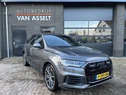 Grijs, metallic lak Gebruikt 2021 Audi Q7 Proline SUV | € 62.900