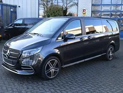 Grijs Gebruikt 2024 Mercedes V300 AMG MPV | € 82.900