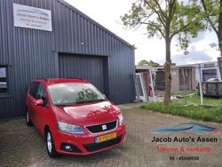Rood Gebruikt 2011 Seat Alhambra Reference MPV | € 10.900 (Iets duurder)