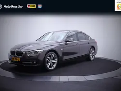 Bruin Gebruikt 2017 BMW 318 Executive Sedan | € 18.125