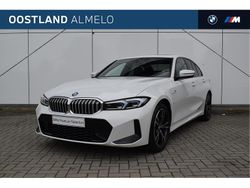 Wit Gebruikt 2025 BMW 330e Executive Sedan | € 56.950 (Eerlijke prijs)