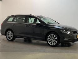 Grijs Gebruikt 2020 VW Golf VII Highline Stationwagen | € 14.950 (Goede deal)