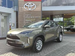 , metallic lak Gebruikt 2024 Toyota Yaris Cross SUV | € 28.900 (Eerlijke prijs)