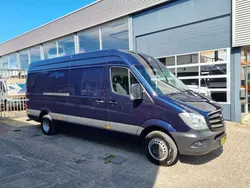 Blauw Gebruikt 2017 Mercedes Sprinter Van | € 24.950 (Goede deal)