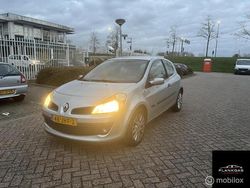 Grijs Gebruikt 2009 Renault Clio II Collection Hatchback | € 1.695 (Goede deal)