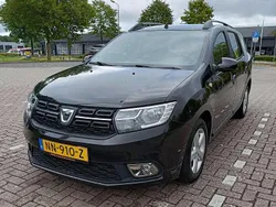 Zwart Gebruikt 2017 Dacia Logan Lauréate Sedan | € 5.500 (Super prijs)