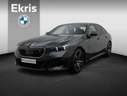 Grijs Nieuw 2025 BMW i5 M Sport Sedan | € 89.995 (Iets duurder)