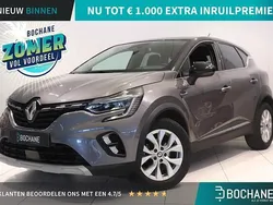 Grijs Gebruikt 2022 Renault Captur Intens SUV | € 18.445 (Eerlijke prijs)