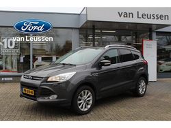 Grijs Gebruikt 2015 Ford Kuga Titanium SUV | € 10.499 (Eerlijke prijs)