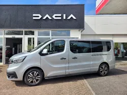 Grijs Nieuw 2024 Renault Trafic LIMITED Van | € 36.950 (Goede deal)