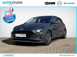 Grijs Nieuw 2024 Hyundai i20 Comfort Hatchback | € 26.464 (Eerlijke prijs)
