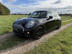 Zwart Gebruikt 2014 Mini Cooper Chili Hatchback | € 9.888 (Eerlijke prijs)