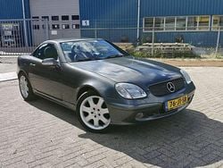 Zwart Gebruikt 2002 Mercedes SLK320 Cabriolet | € 2.750