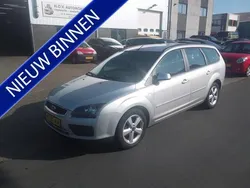 Grijs Gebruikt 2008 Ford Focus Ambiente Stationwagen | € 2.450 (Eerlijke prijs)