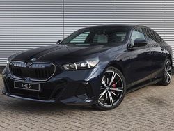 Zwart Nieuw 2025 BMW 530e M Sport Sedan | € 88.650 (Eerlijke prijs)