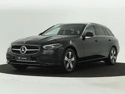 197 obsidian black (donker zwart metallic) Gebruikt 2024 Mercedes 300 AMG line Stationwagen | € 46.945 (Goede deal)