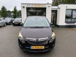 Bruin Gebruikt 2015 Opel Zafira MPV | € 8.999 (Goede deal)