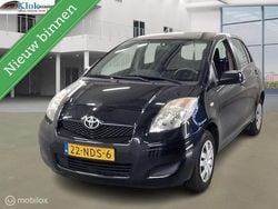 Zwart Gebruikt 2010 Toyota Yaris Hatchback | € 2.999 (Eerlijke prijs)
