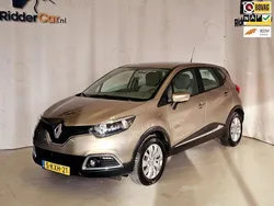 Bruin Gebruikt 2013 Renault Captur Expression SUV | € 7.999 (Eerlijke prijs)