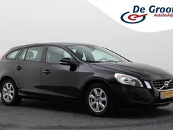 Zwart Gebruikt 2012 Volvo V60 Kinetic Stationwagen | € 6.950 (Goede deal)