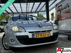 Grijs Gebruikt 2009 Renault Mégane III Hatchback | € 2.200 (Eerlijke prijs)