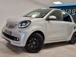 Grijs Gebruikt 2019 Smart ForFour Sedan | € 11.990 (Duur)