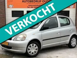 Grijs Gebruikt 2002 Toyota Yaris Sol Hatchback | € 1.995 (Goede deal)