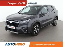 Grijs, metallic lak Gebruikt 2023 Suzuki SX4 S-Cross Comfort+ SUV | € 28.349 (Eerlijke prijs)