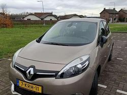 Gebruikt 2012 Renault Scénic Dynamique MPV | € 5.750 (Eerlijke prijs)