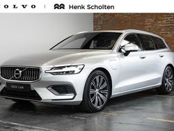 Grijs Gebruikt 2020 Volvo V60 Inscription Stationwagen | € 32.950 (Iets duurder)