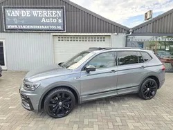 Grijs, metallic lak Gebruikt 2022 VW Tiguan Allspace Highline SUV | € 39.950 (Iets duurder)