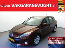Bruin (metallic) Gebruikt 2012 Mazda 3 Hatchback | € 11.950 (Eerlijke prijs)