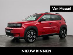 Rood Nieuw 2025 Fiat Grande Panda La Prima SUV | € 30.390 (Duur)