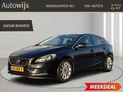Zwart Gebruikt 2013 Volvo V40 Momentum Hatchback | € 9.495 (Goede deal)