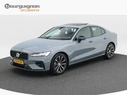 Grijs Gebruikt 2024 Volvo S60 Ultimate Sedan | € 42.850 (Eerlijke prijs)