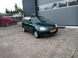 Groen Gebruikt 1999 Honda Logo Hatchback | € 1.650