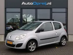Grijs Gebruikt 2007 Renault Twingo Authentique Hatchback | € 3.845