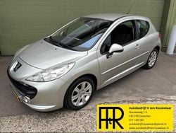 Hatchback Gebruikt 2008 Peugeot 207 Hatchback | € 3.995 (Eerlijke prijs)