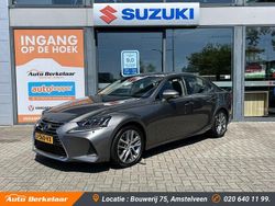 Grijs Gebruikt 2020 Lexus IS300h Business Edition Sedan | € 29.690 (Iets duurder)