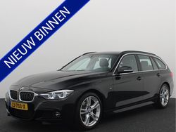 Zwart Gebruikt 2019 BMW 318 M Sport Stationwagen | € 20.183 (Eerlijke prijs)