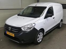 Wit Gebruikt 2017 Dacia Dokker Van | € 6.945