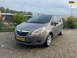 Bruin Gebruikt 2011 Opel Meriva Edition MPV | € 3.950 (Goede deal)