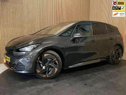 Grijs Gebruikt 2022 Cupra Born Hatchback | € 26.945 (Iets duurder)