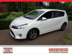 Wit Gebruikt 2015 Toyota Verso Business Edition MPV | € 20.750