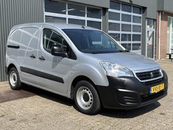 Grijs Gebruikt 2017 Peugeot Partner Van | € 10.450 (Duur)