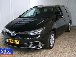 Zwart Gebruikt 2016 Toyota Auris Hybrid Business Edition Hatchback | € 14.495 (Iets duurder)