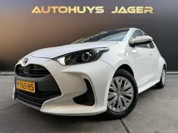 Wit Gebruikt 2022 Toyota Yaris Active Hatchback | € 15.950 (Super prijs)
