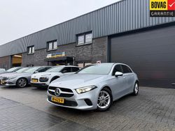 Grijs Gebruikt 2019 Mercedes A180 Business Hatchback | € 21.950 (Super prijs)