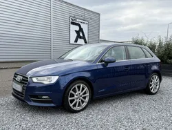 Blauw Gebruikt 2013 Audi A3 Ambition Hatchback | € 8.450 (Eerlijke prijs)