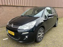 Zwart, metallic lak Gebruikt 2016 Citroën C3 PureTech Hatchback | € 4.444 (Super prijs)